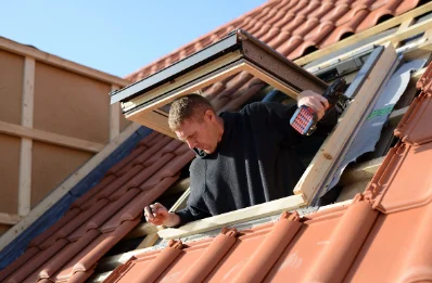 Pose de fenêtres de toit Velux au Fidelaire
